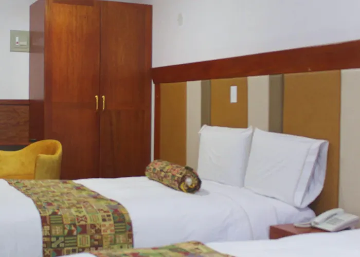 Qoya Palace -